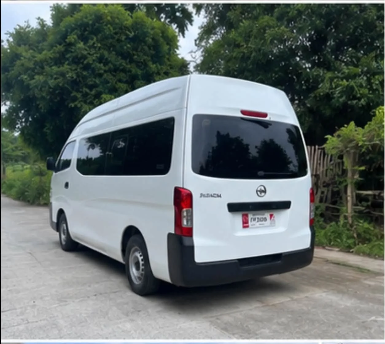 Nissan Urvan NV350 2026 